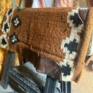 Diamond wool saddle pad